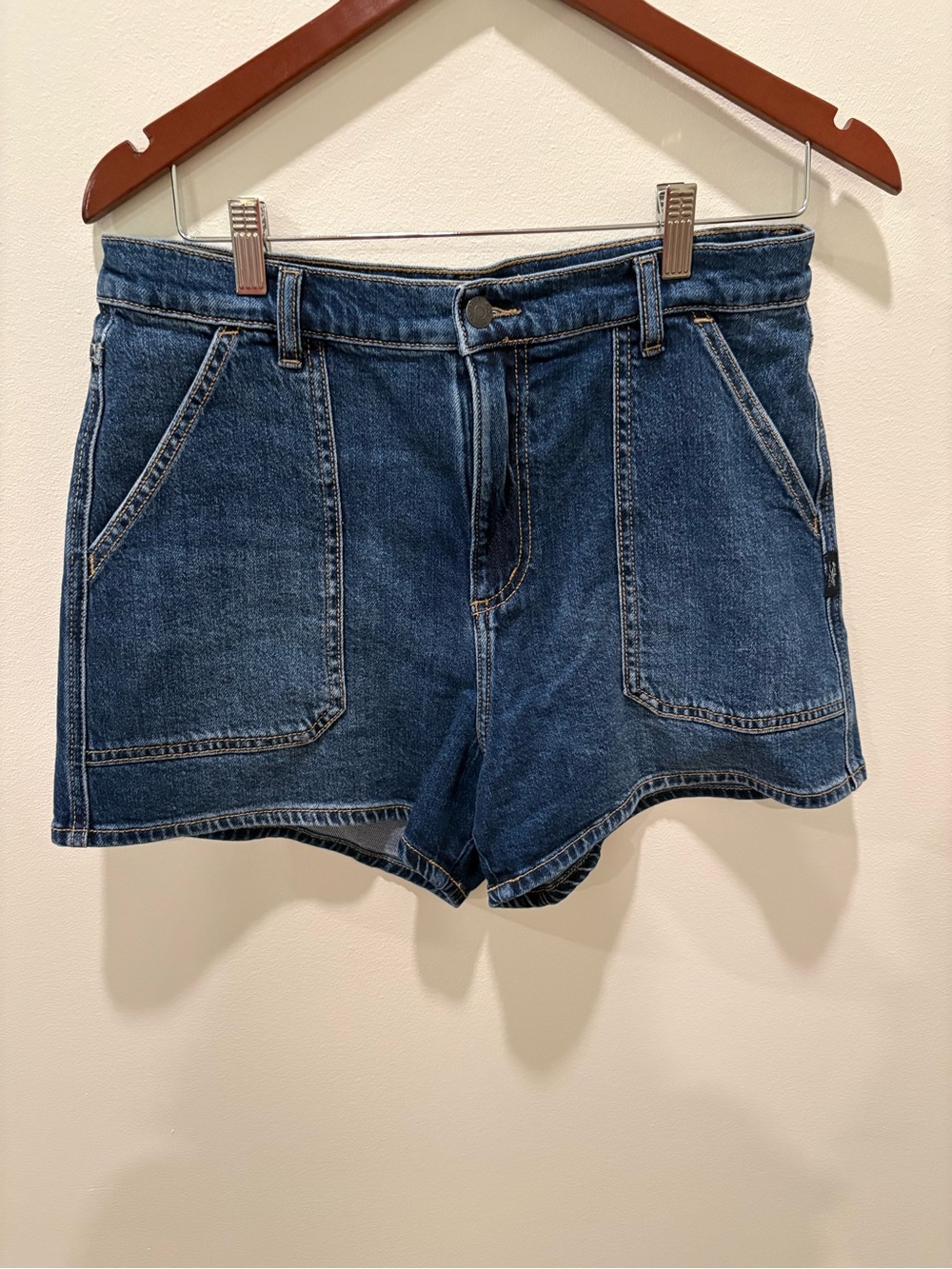 Silver Jeans Co High-Rise Utility Shorts - 28